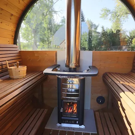 Apartman Urige Mit Zwei Betten Und Genialer Kueche Mügeln